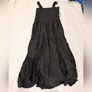 Elegant Black Maxi Dress